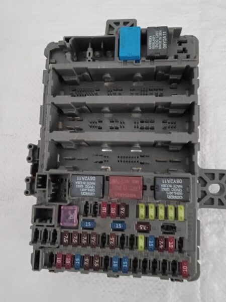 2019-2022 ACURA ILX UNDER DASH LEFT SIDE FUSE RELAY JUNCTION BOX BLOCK